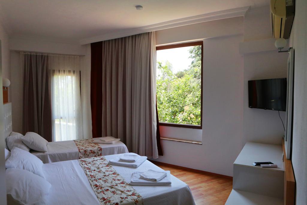Uğur Otel Kaş Oda fotoğraf